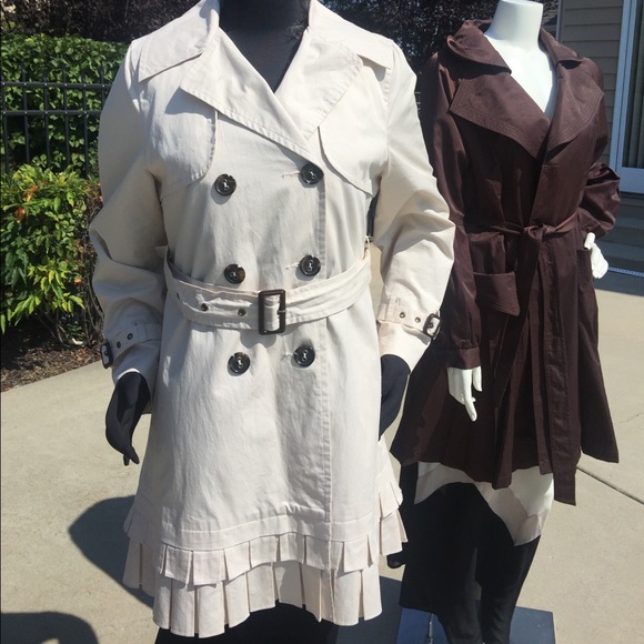 Luii NWOT Button Down Double Pleated Hem off white 3/4 trench coat jacket L - Picture 2 of 12