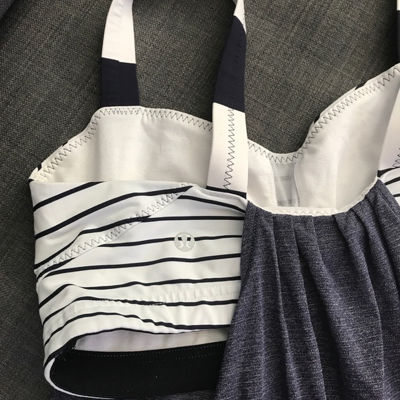 {LULULEMON} Back On Track Tank Bra Quiet Stripes - Picture 7 of 8