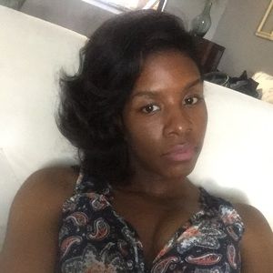 Meet your Posher, Jaquana