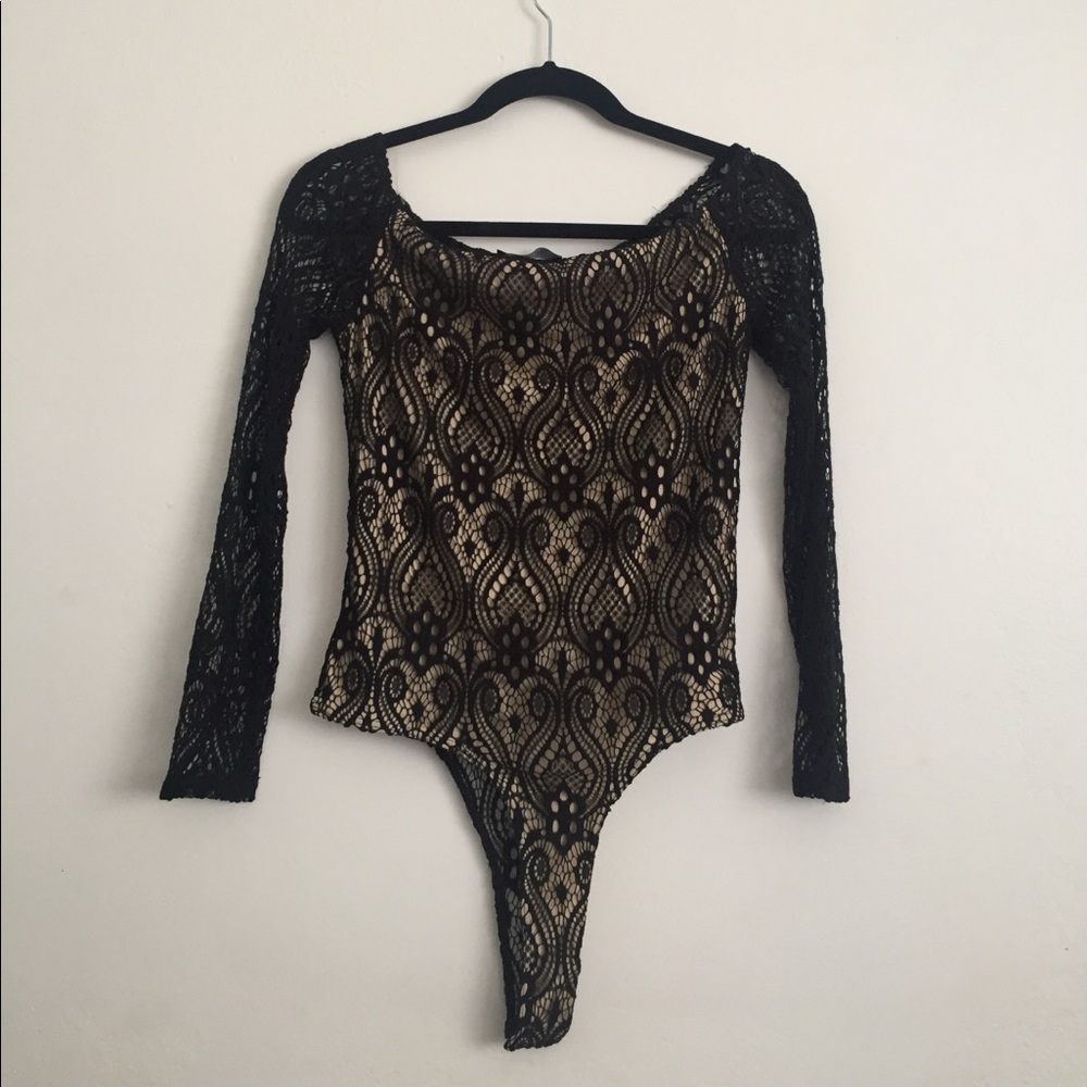 Angl lace Body suit