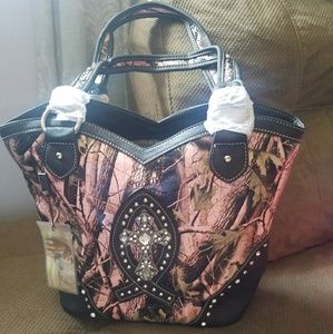 Montana West Pink Camo purse