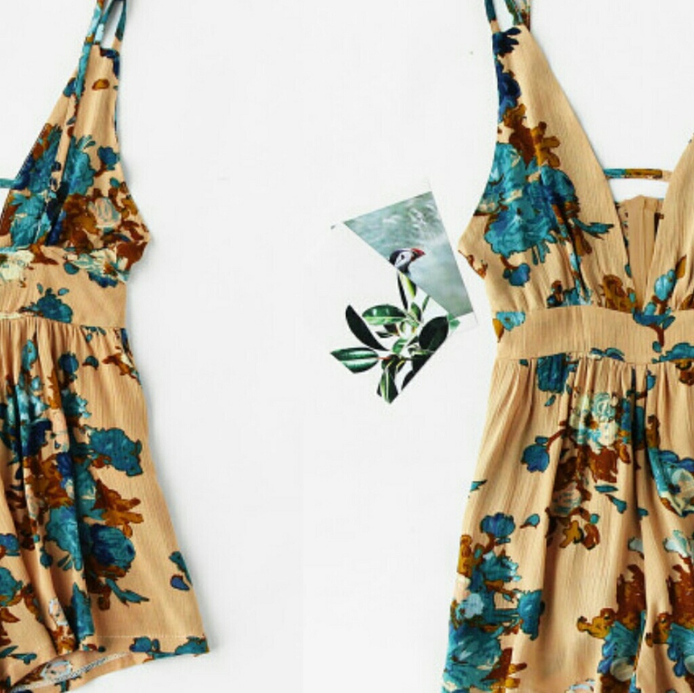 🌟LAST ONE 🌟 🌿CAMI ROMPER🌿 - Picture 2 of 3