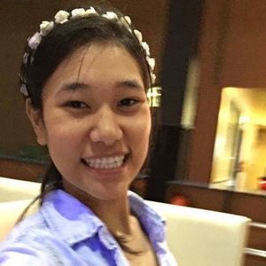 Meet your Posher, Essica