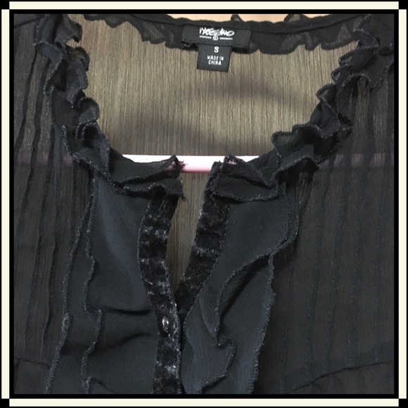 Sheer Ruffle Front Blouse - Picture 3 of 6