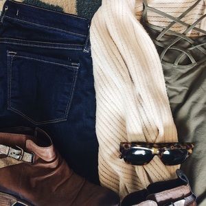 Dark wash Flying Monkey Brand skinny jeans!