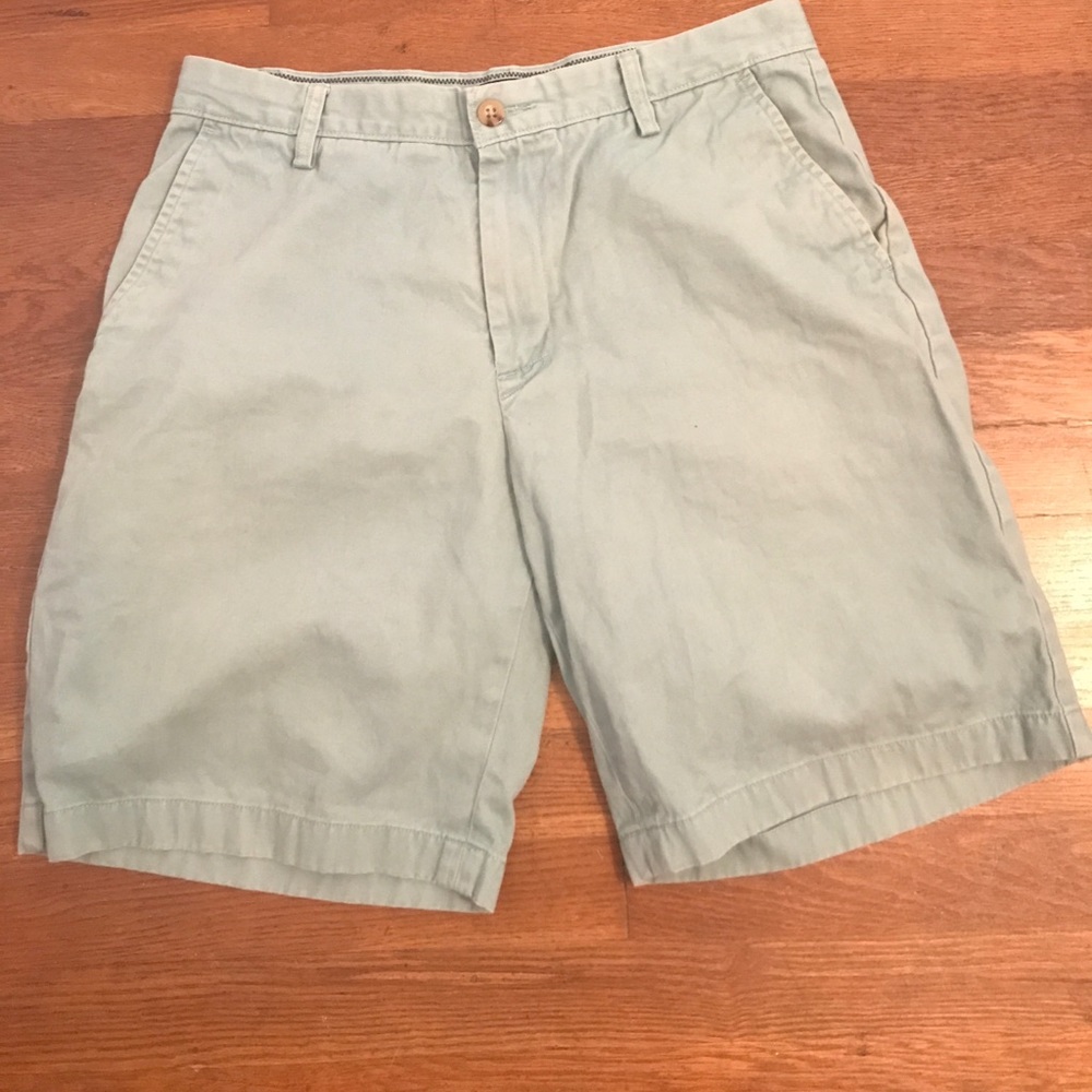 Nautica 32" waist shorts