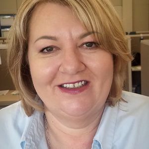 Meet your Posher, Louann