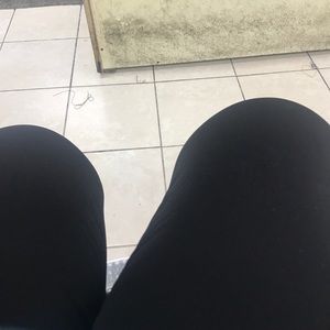 Meet your Posher, Dania