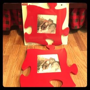 Puzzle picture frame