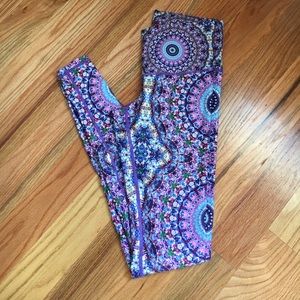Woven Threads patterned yoga pants