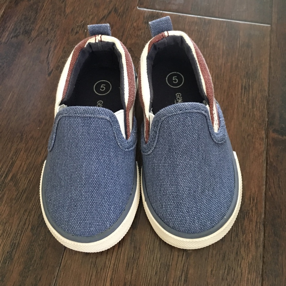 Baby shoes