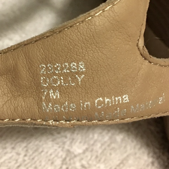 Strappy tan wedges - Picture 3 of 3