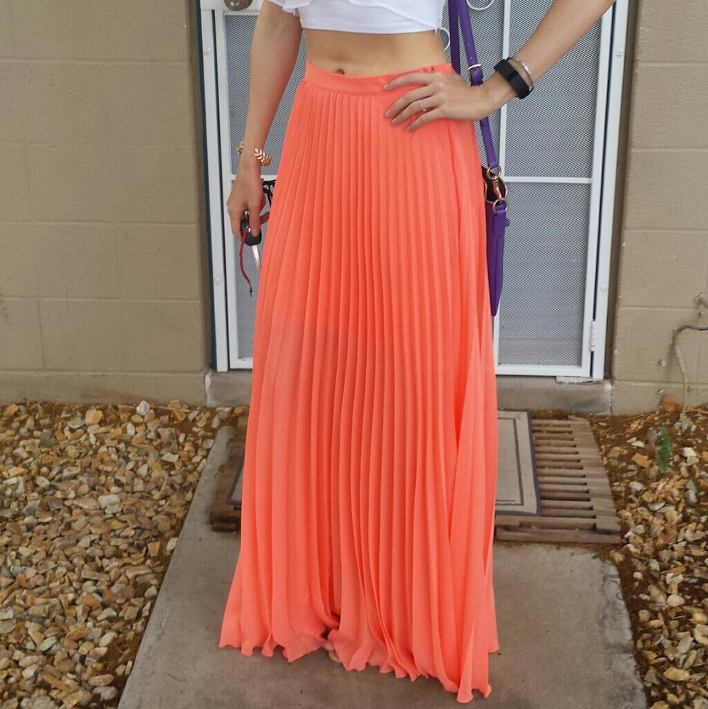 Bebe Coral Maxi Skirt