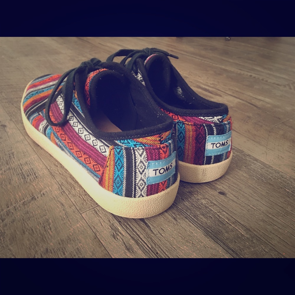 TOMS