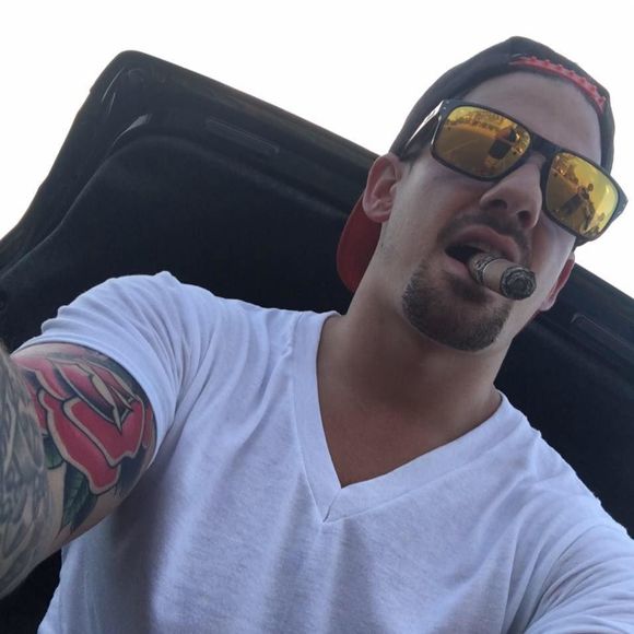 Meet your Posher, Mikey - Picture 1 of 1