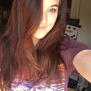 Meet your Posher, Cassie