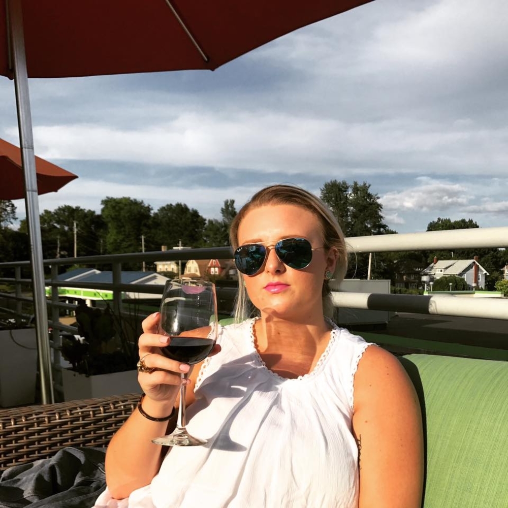 Meet your Posher, Stephanie