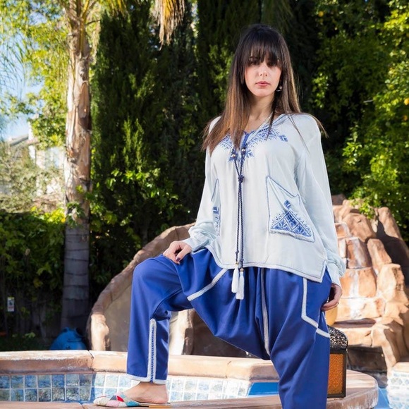 Tunic - Picture 2 of 3