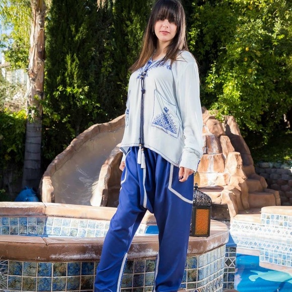 Tunic - Picture 3 of 3