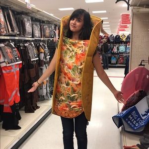 Meet your Posher, Sara