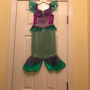 Disney Store Ariel Costume XS Great Condition