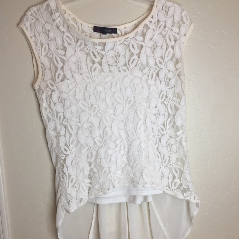 White lace t-shirt