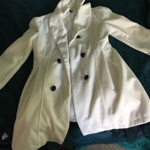 Large white trench coat like jacket