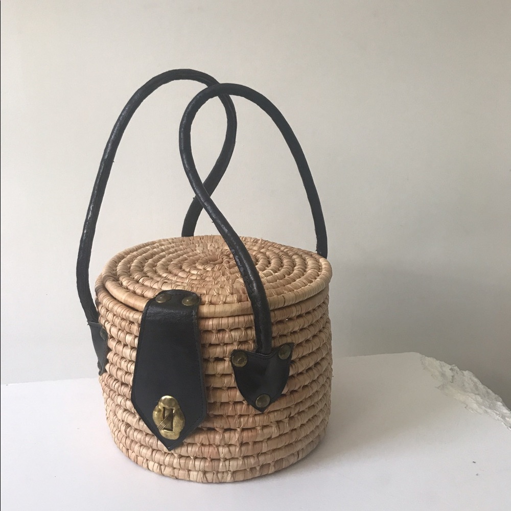 Vintage Straw Basket Purse
