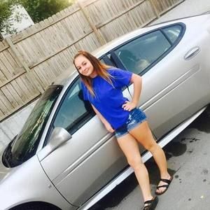 Meet your Posher, Bailey