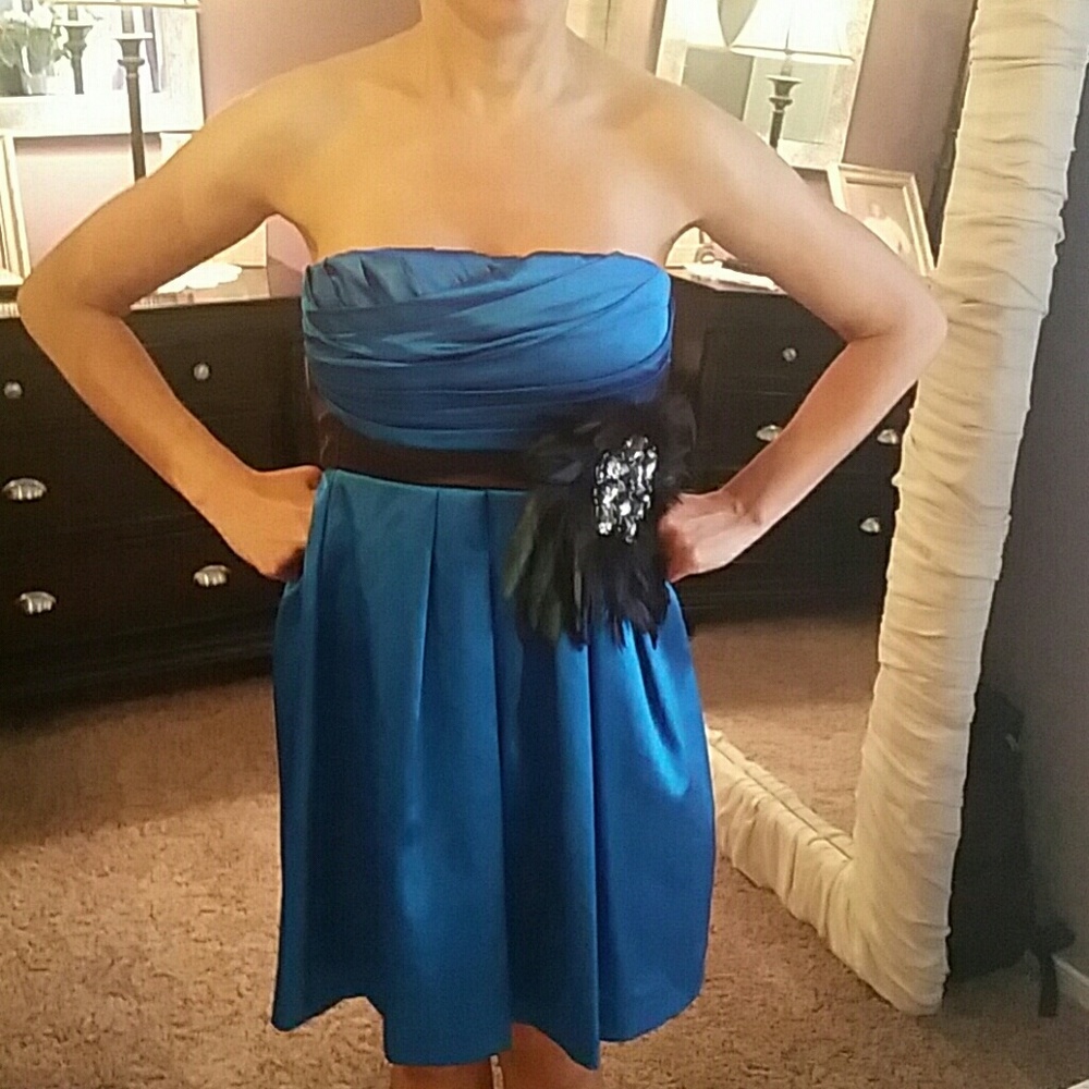 Blue strapless dress size 3