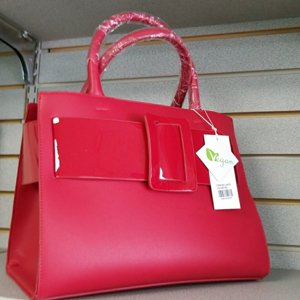 Purses - Picture 7 of 8