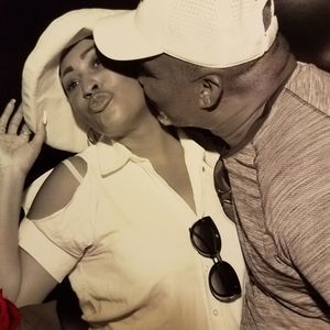 Meet your Posher, Valeria