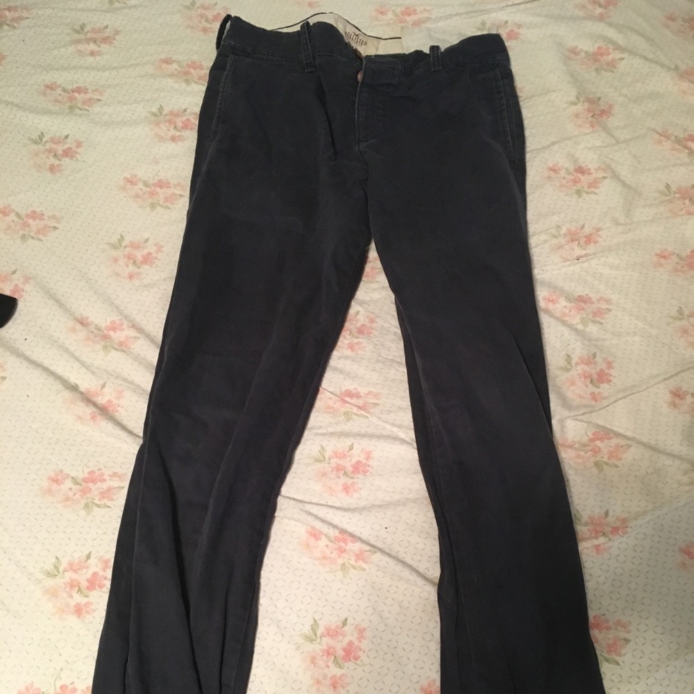 Hollister Chinos