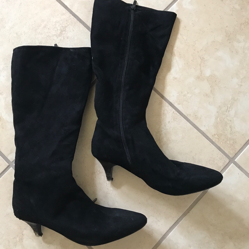 Suede knee high heeled boots