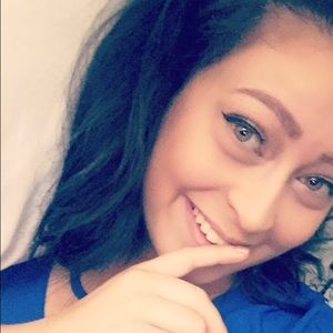 Meet your Posher, Shawna
