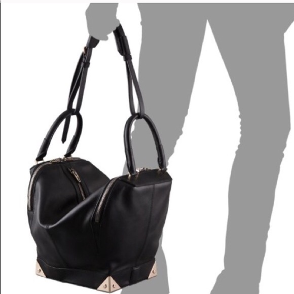 SOLD✨🖤💯Auth Alexander Wang Marino Speedo Bag 🖤✨ - Picture 2 of 7