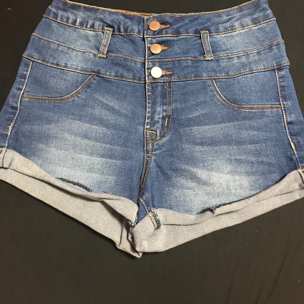Refuge high waisted shorts
