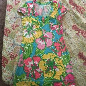 Lilly Pulitzer scoop neck dress