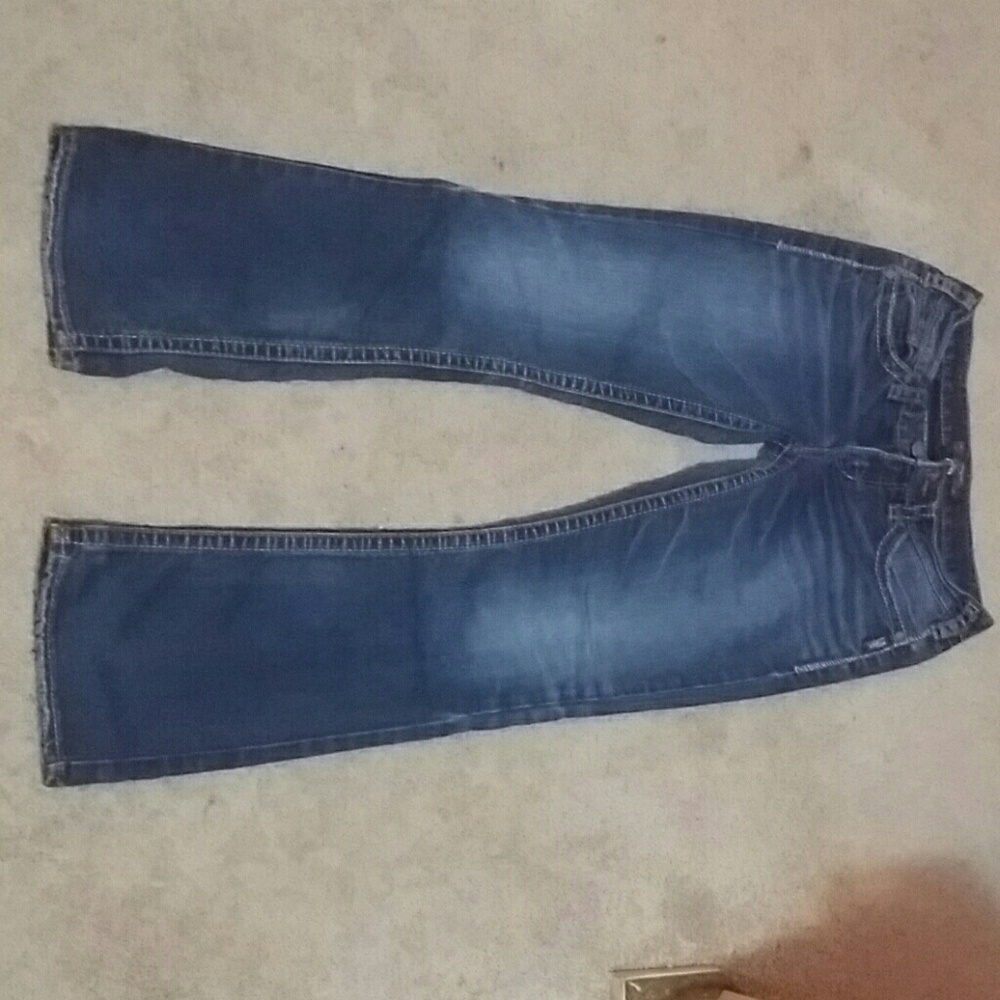 Boot cut jeans