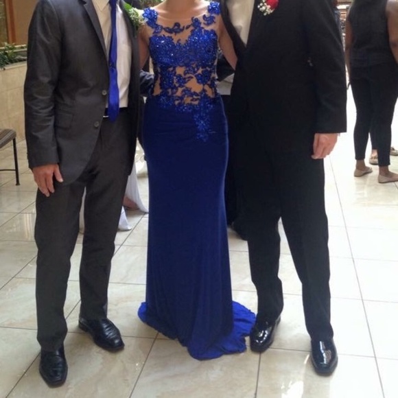 Gorgeous royal blue embellished lace Prom Dress - Picture 1 of 4