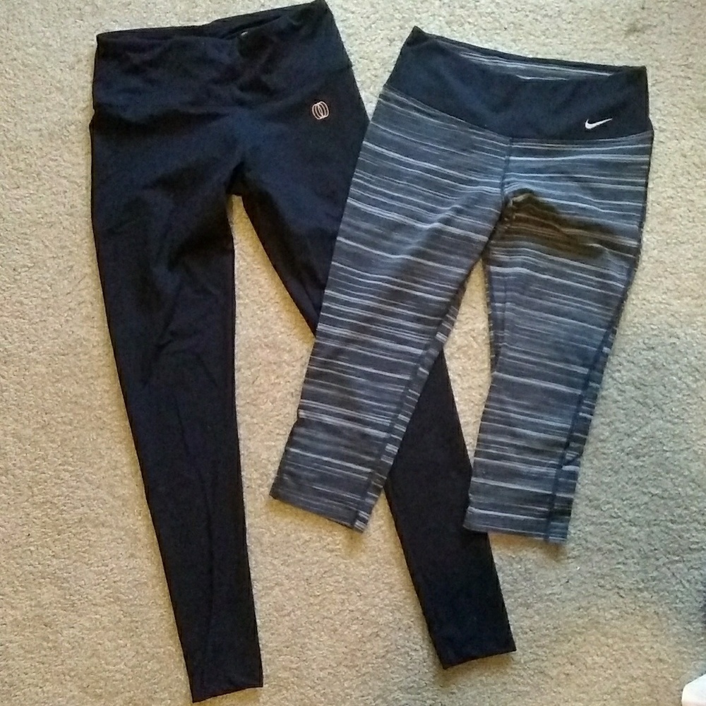 Bundle of athletic Leggings