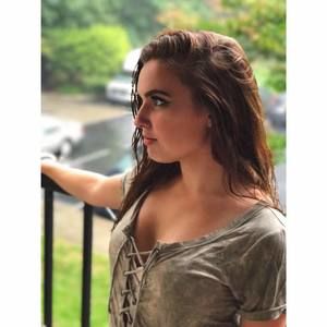 Meet your Posher, Sarah