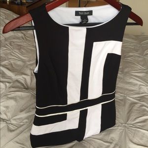 White House/Black Market top, Size 0