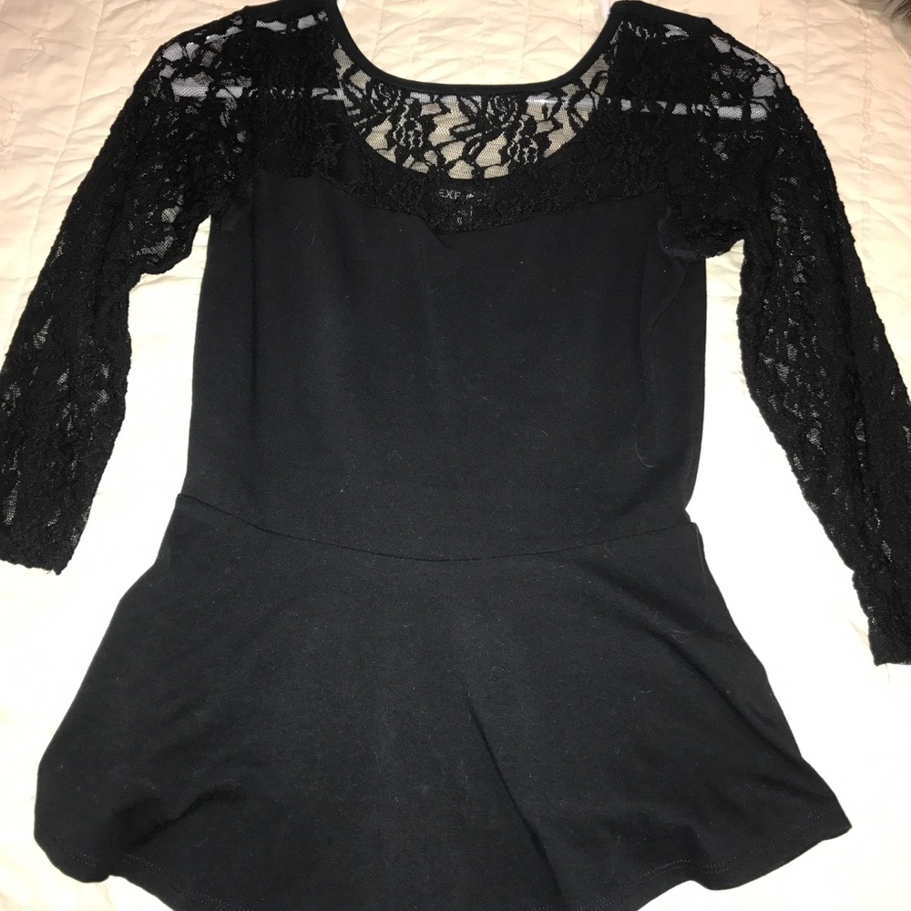 Black quarter sleeve