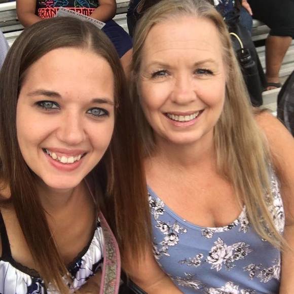 Meet your Posher, Jasmine - Picture 1 of 1