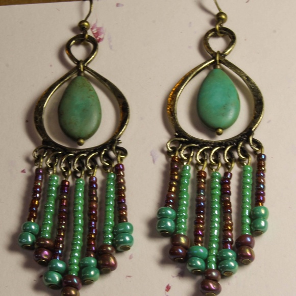 Meet your Posher, Megan - Picture 7 of 8