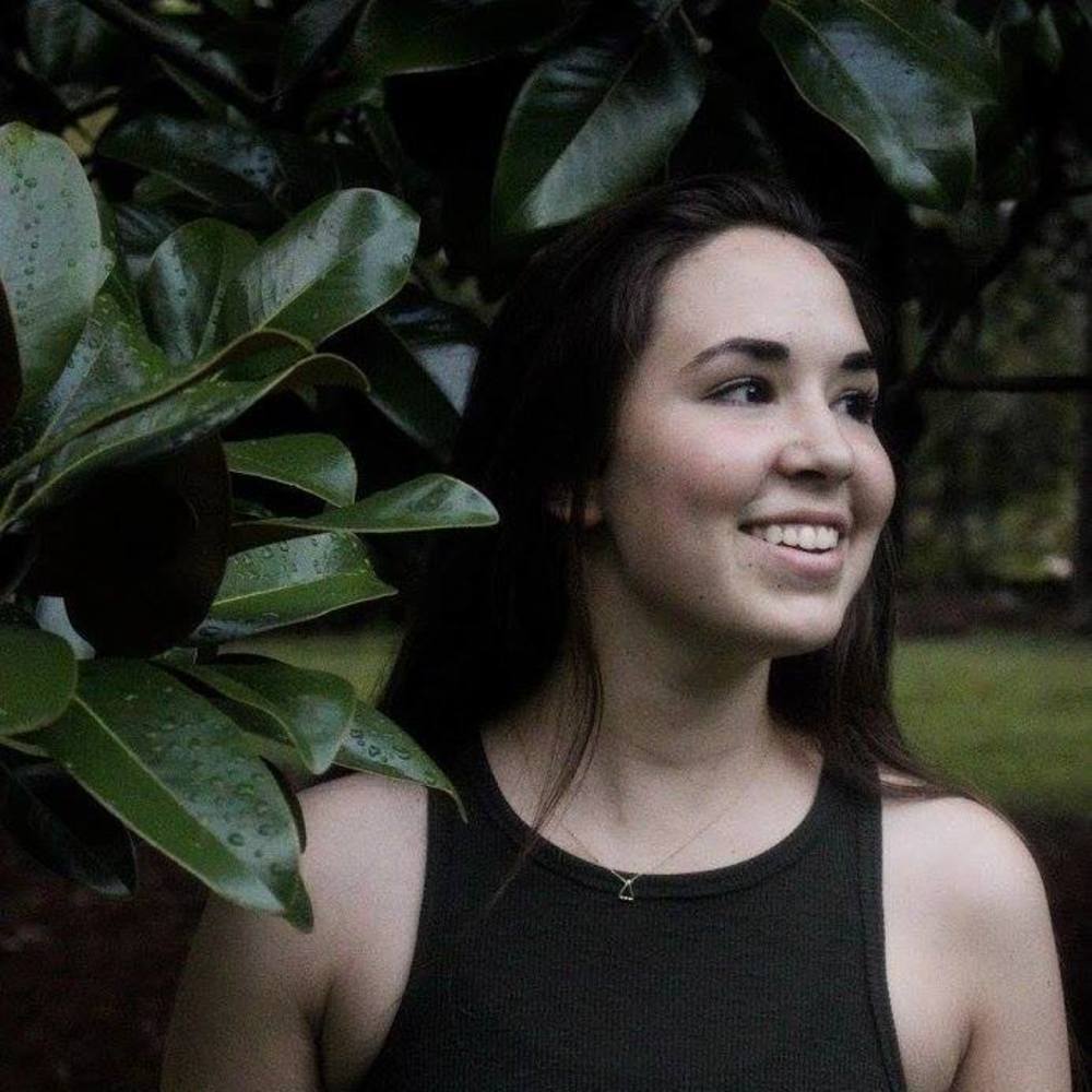 Meet your Posher, Kayla