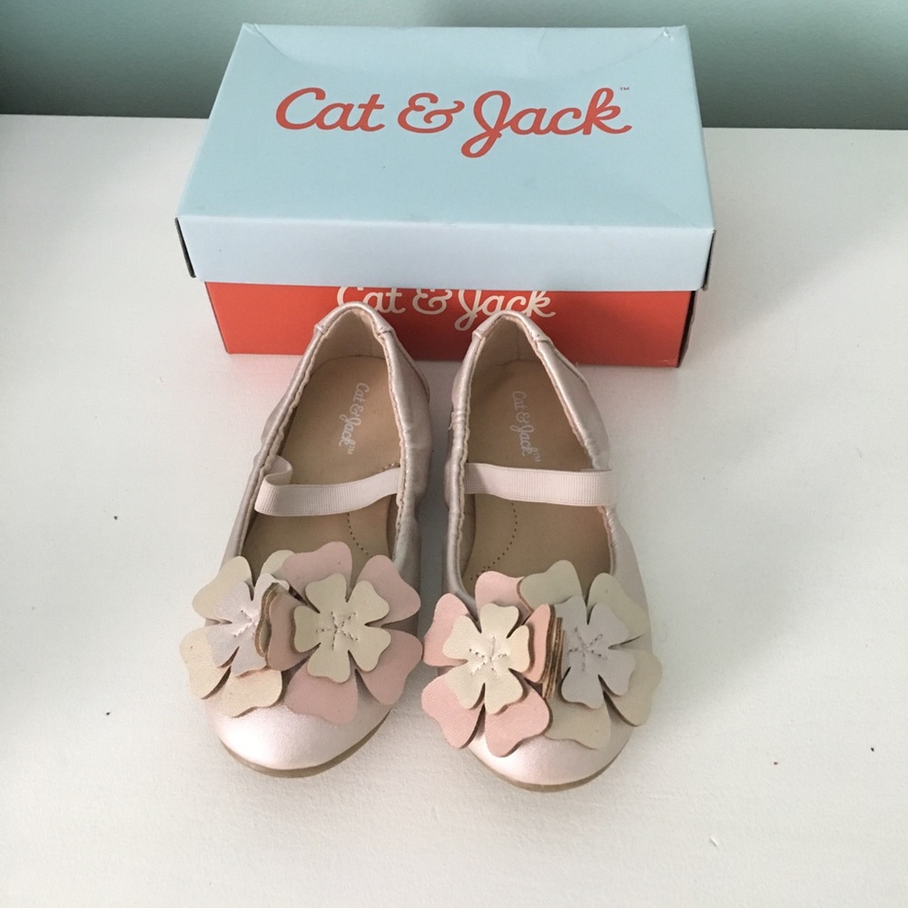 🎉HP🎉 NIB Cat and Jack Flats!