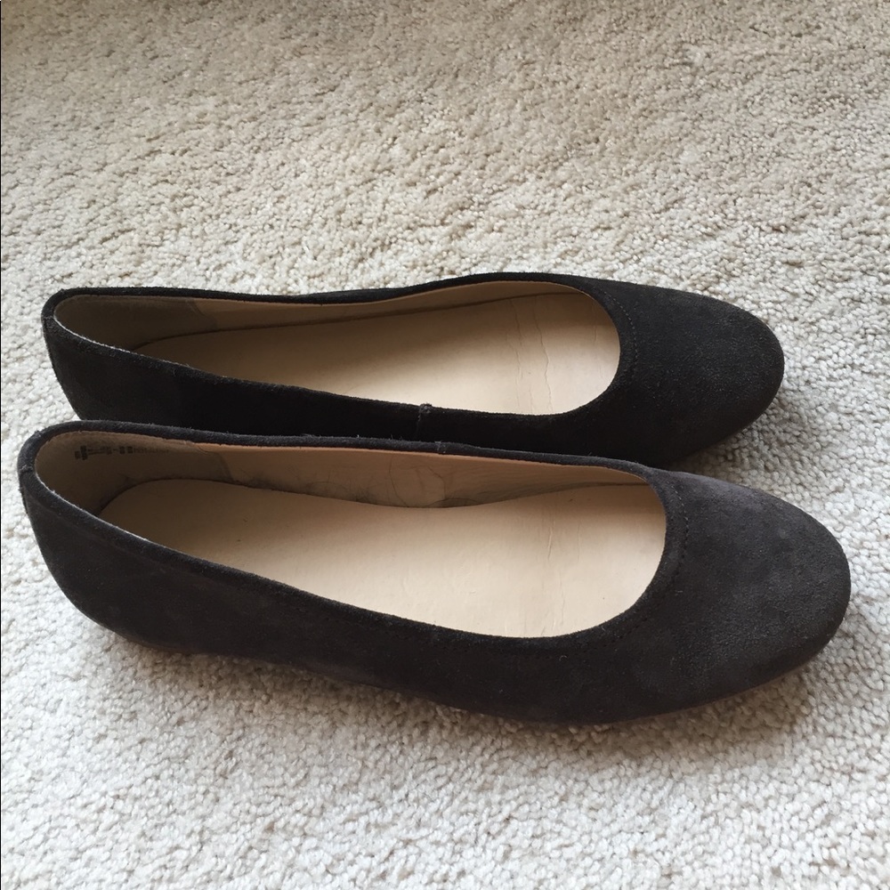 Ballet flats