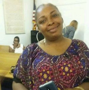 Meet your Posher, Kenesha